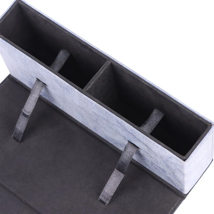 Leather Magnetic Commander Card Storage Box